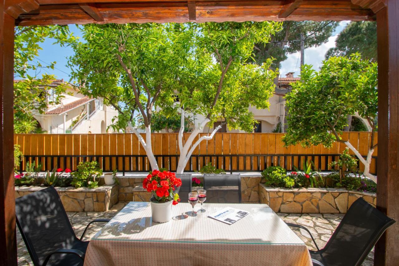 Lemon Tree Zante City Apartment By "Elite" エクステリア 写真